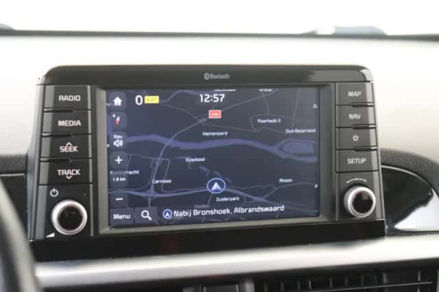 Kia Picanto (2018) thumbnail 16