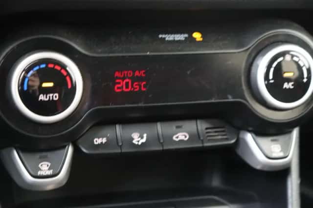 Kia Picanto (2018) thumbnail 18