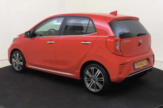 Kia Picanto (2018) thumbnail 3