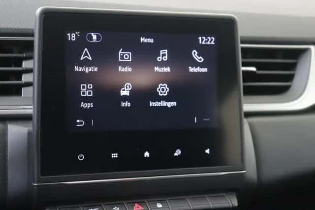 Renault Captur (2021) thumbnail 16
