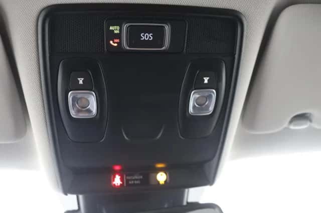 Renault Captur (2021) thumbnail 22