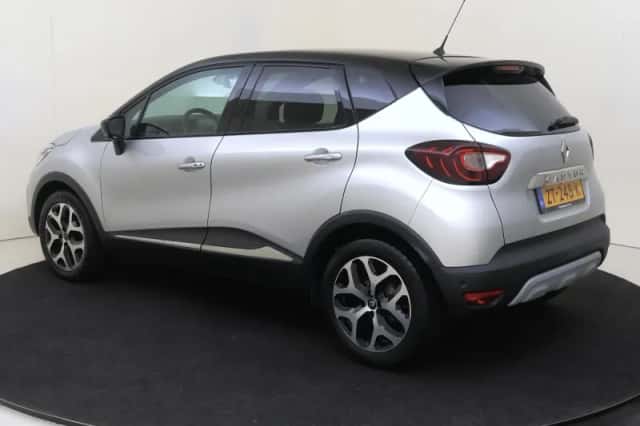 Renault Captur (2019) thumbnail 3