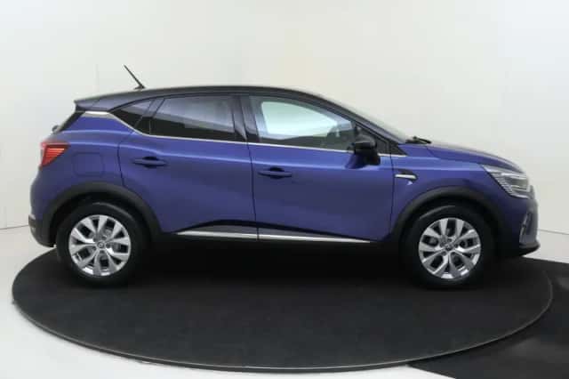 Renault Captur (2021) thumbnail 9