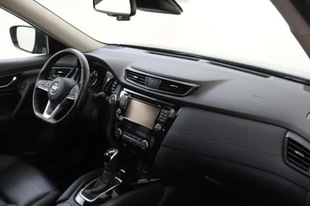 Nissan X-Trail (2020) thumbnail 5