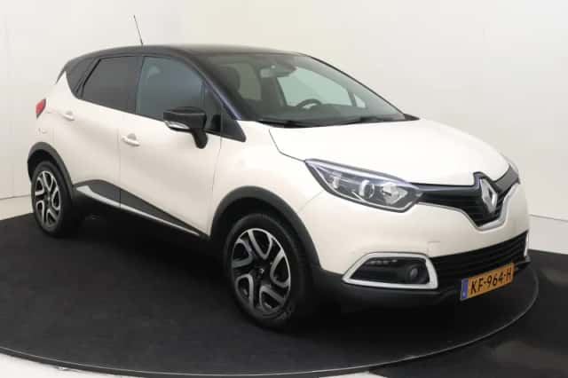 Renault Captur (2016) thumbnail 2