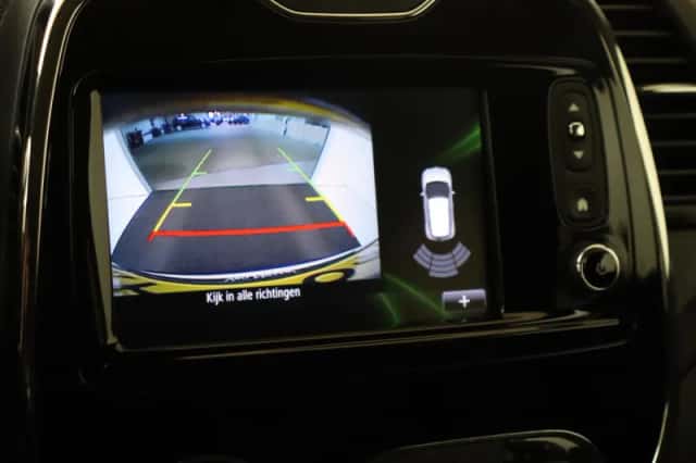 Renault Captur (2016) thumbnail 18