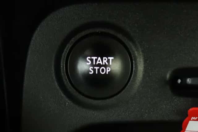 Renault Captur (2016) thumbnail 20