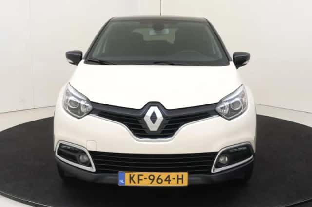 Renault Captur (2016) thumbnail 6