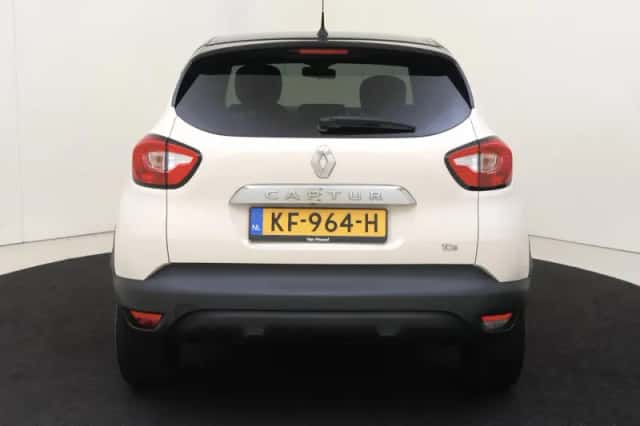 Renault Captur (2016) thumbnail 7