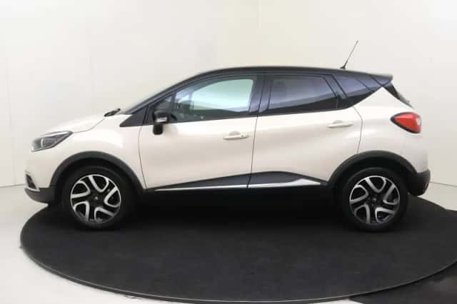 Renault Captur (2016) thumbnail 8