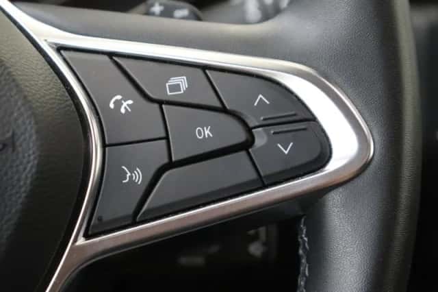 Renault Captur (2021) thumbnail 14