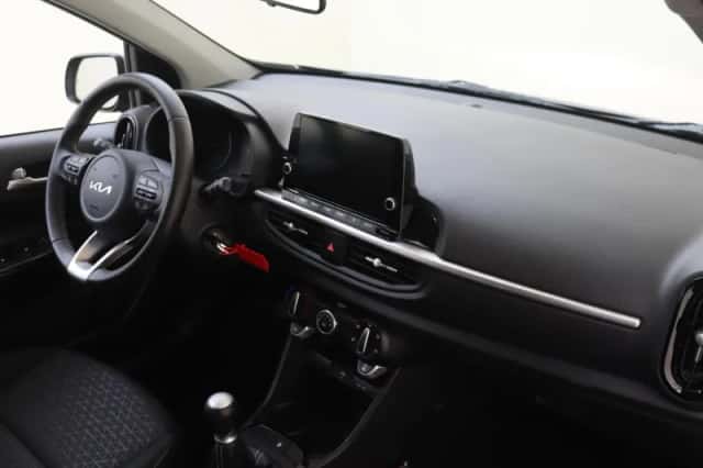 Kia Picanto (2023) thumbnail 5
