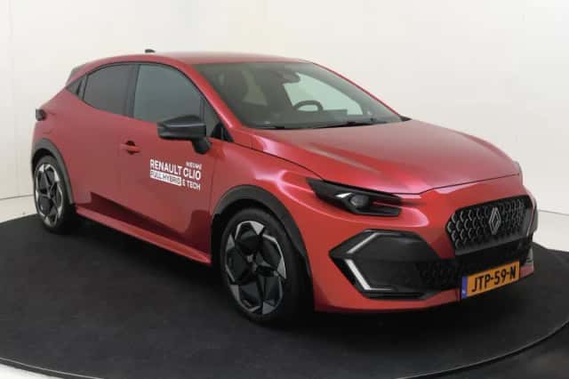 Renault Clio (2026) thumbnail 2