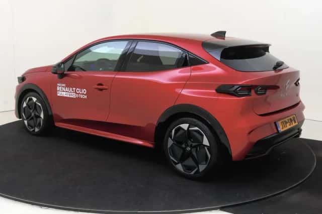 Renault Clio (2026) thumbnail 3