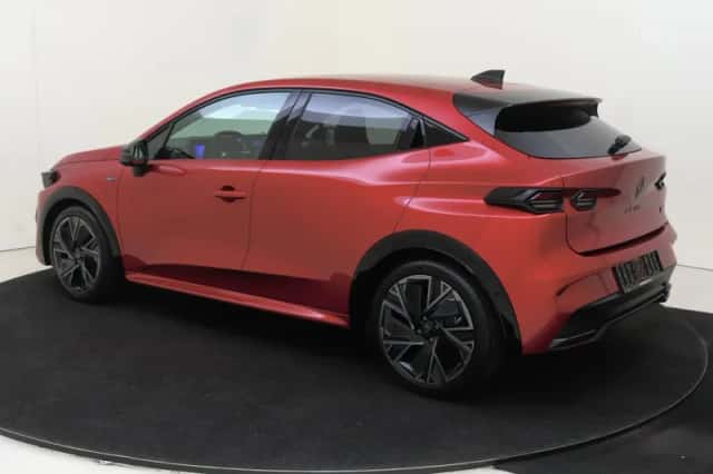 Renault Clio (2026) thumbnail 3