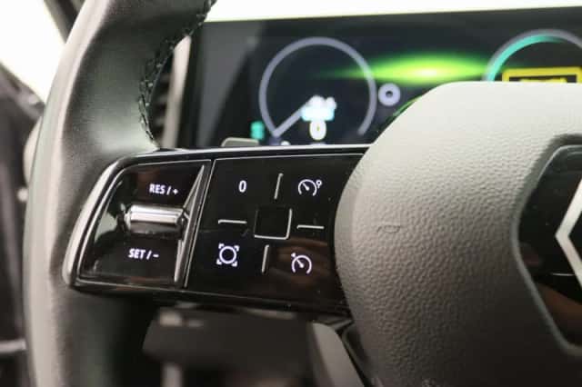 Renault Mégane E-Tech (2023) thumbnail 18