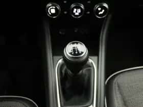 Renault Captur (2020) thumbnail 14