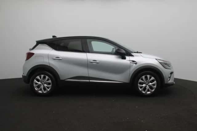 Renault Captur (2020) thumbnail 6