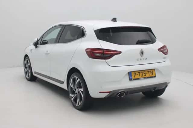 Renault Clio (2022) thumbnail 2