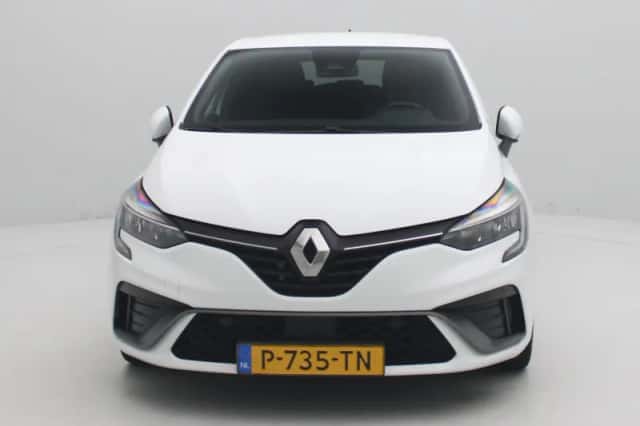 Renault Clio (2022) thumbnail 3