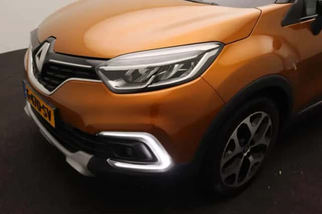 Renault Captur (2019) thumbnail 16