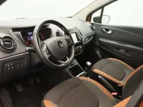 Renault Captur (2019) thumbnail 23