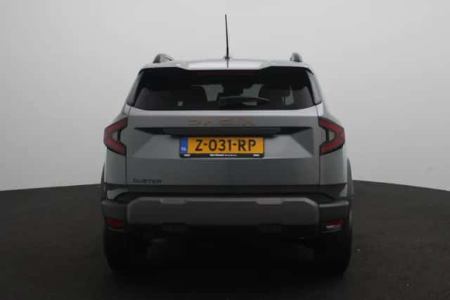Dacia Duster (2024) thumbnail 5