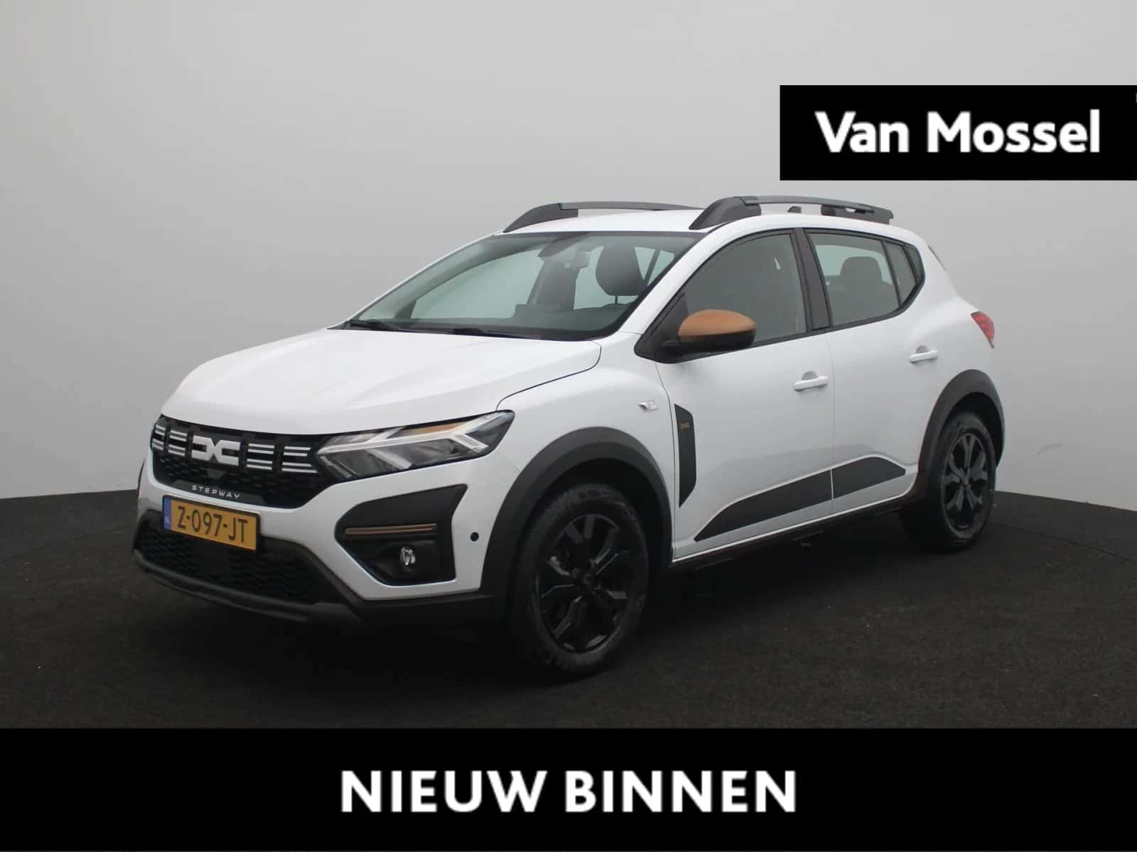 Dacia Sandero Stepway (2024) — foto 1
