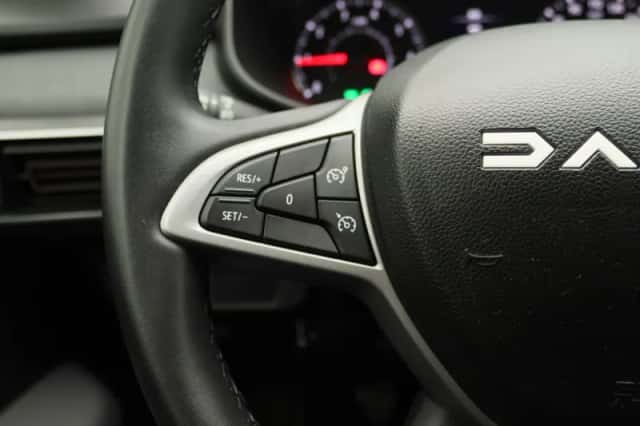 Dacia Sandero Stepway (2024) thumbnail 15