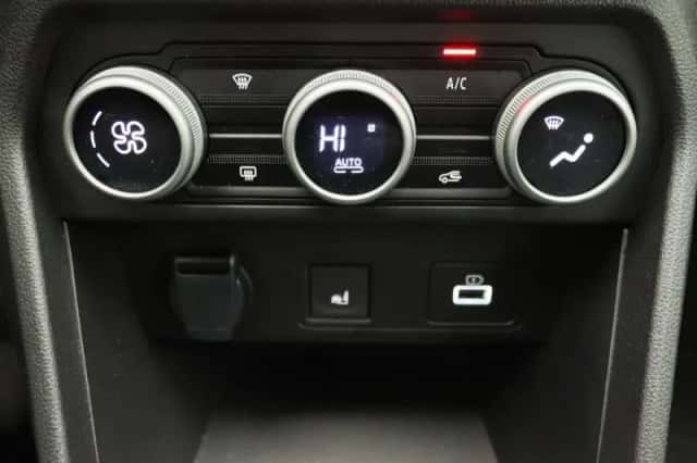 Dacia Sandero Stepway (2024) thumbnail 19