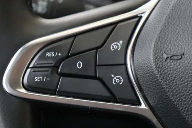 Renault Captur (2021) thumbnail 13