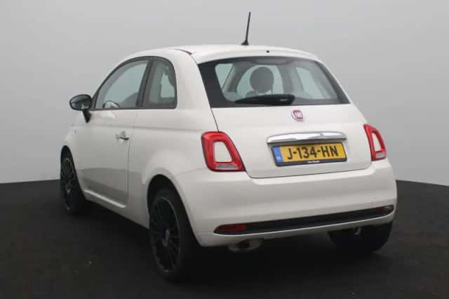 Fiat 500 (2019) thumbnail 2