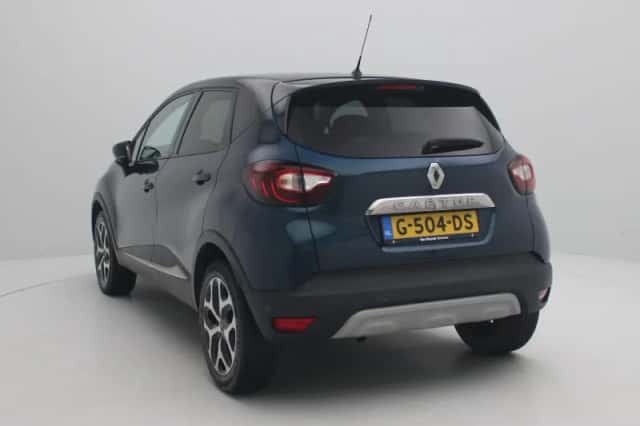 Renault Captur (2019) thumbnail 2