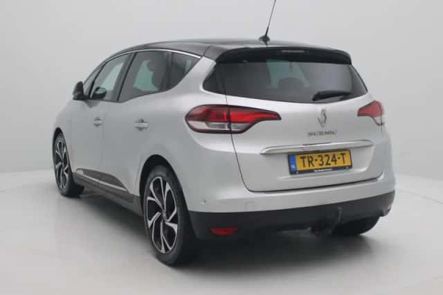 Renault Scénic (2018) thumbnail 2