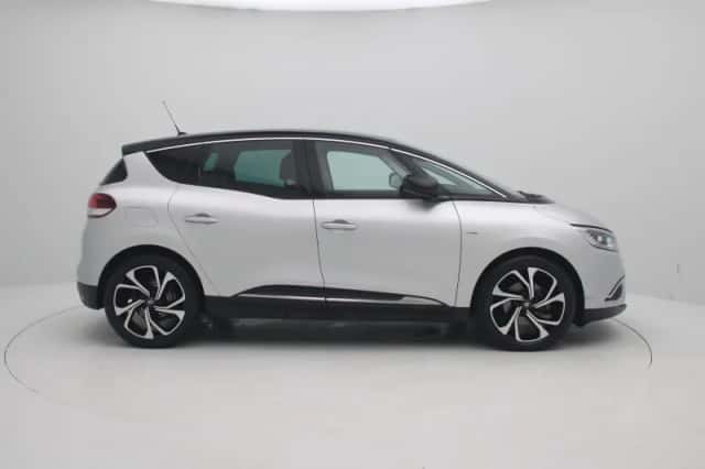 Renault Scénic (2018) thumbnail 6