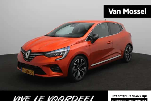 Renault Clio (2022) thumbnail 1