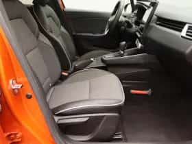 Renault Clio (2022) thumbnail 23