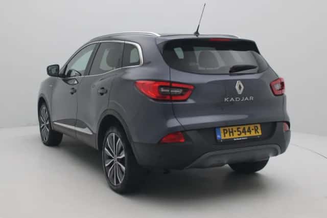Renault Kadjar (2017) thumbnail 2