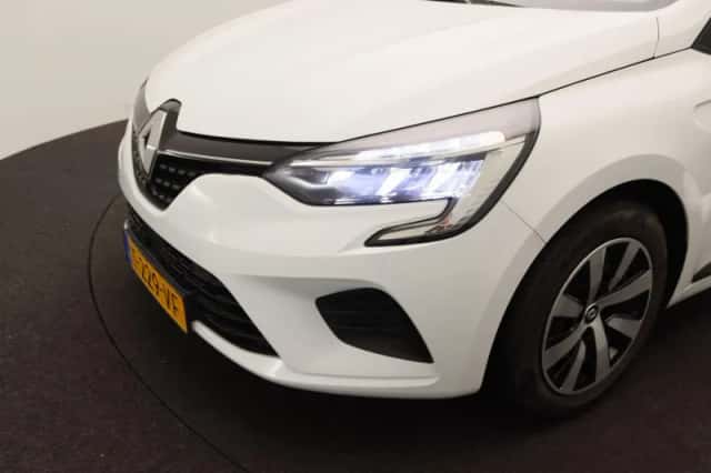 Renault Clio (2023) thumbnail 15