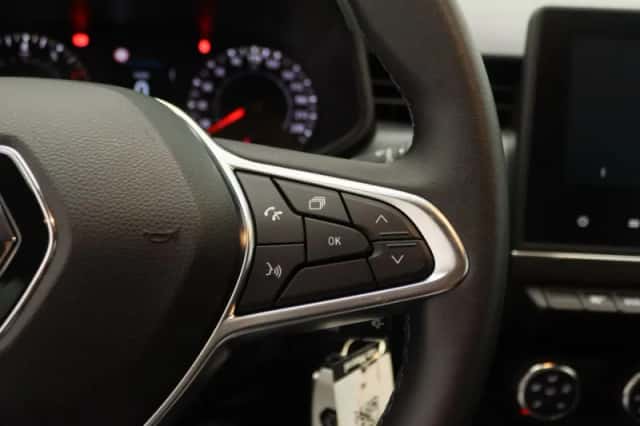 Renault Clio (2023) thumbnail 17