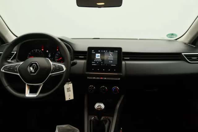 Renault Clio (2023) thumbnail 7