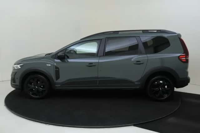 Dacia Jogger (2024) thumbnail 2