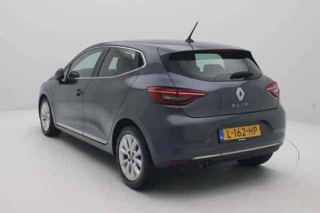Renault Clio (2021) thumbnail 2
