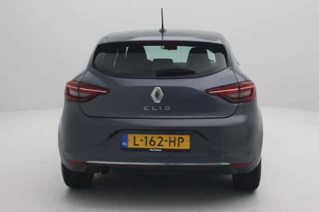 Renault Clio (2021) thumbnail 5