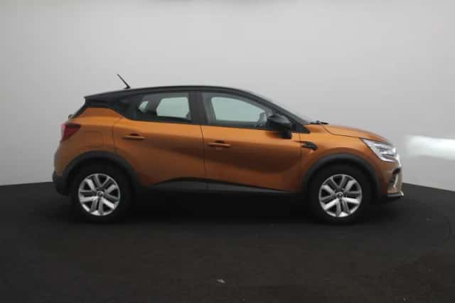 Renault Captur (2021) thumbnail 6