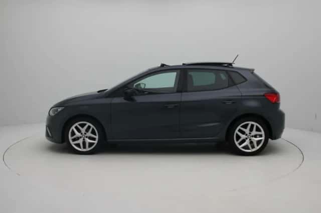 SEAT Ibiza (2021) thumbnail 4