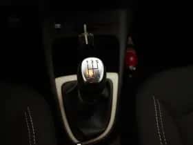 Renault Captur (2018) thumbnail 10