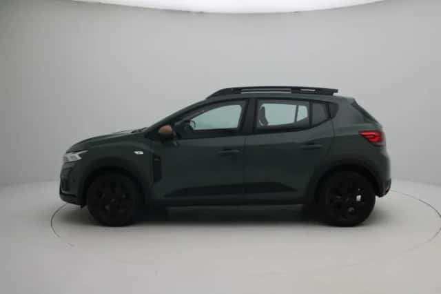 Dacia Sandero (2025) thumbnail 4