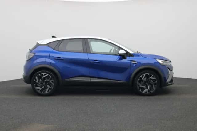 Renault Captur (2025) thumbnail 6