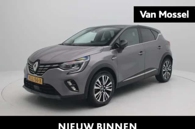 Renault Captur (2021) thumbnail 1